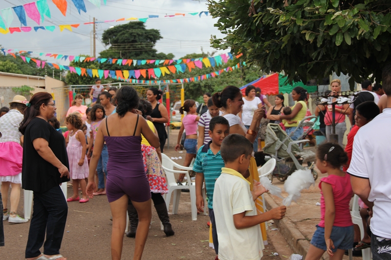 CRAS faz festa Julhina 